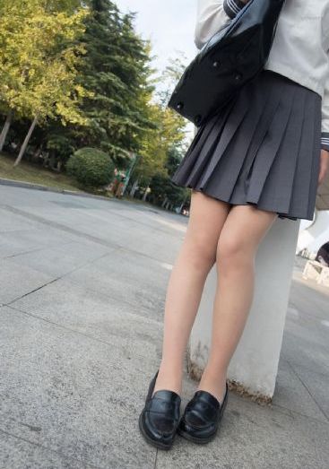 伊人大综合_不卡在线观看