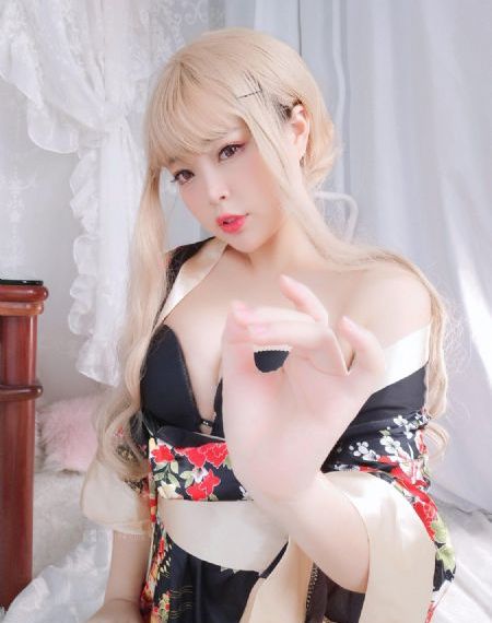 亚洲免费偷拍_BD韩语在线观看高清