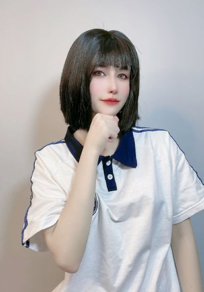 摸胸插入湿湿的_4K天堂在线