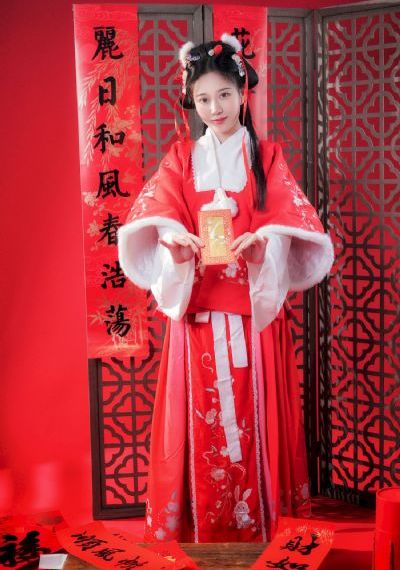 在客人入住前整理好房间玩梗高手_4K电影完整版