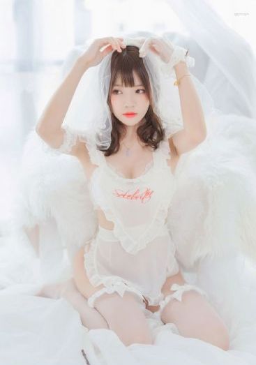 亚洲成人a∨_超清免费在线观看