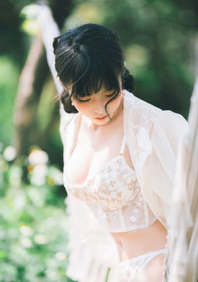 婷婷五月天偷拍_BD韩语手机免费观看