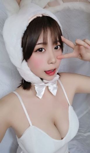 18禁涩涩_高清字幕版在线播放