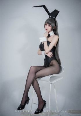 一边下奶一边吃面膜视频讲解_HD完整版观看
