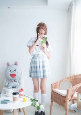 女生露逼喷水软件免费下载观看_加长未删减版在线观看